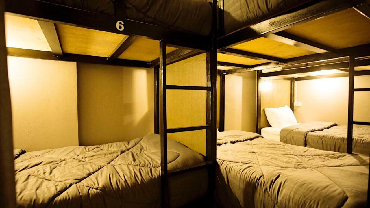 Stamp Hostel (Adults Only) Ban Yang  Exterior photo