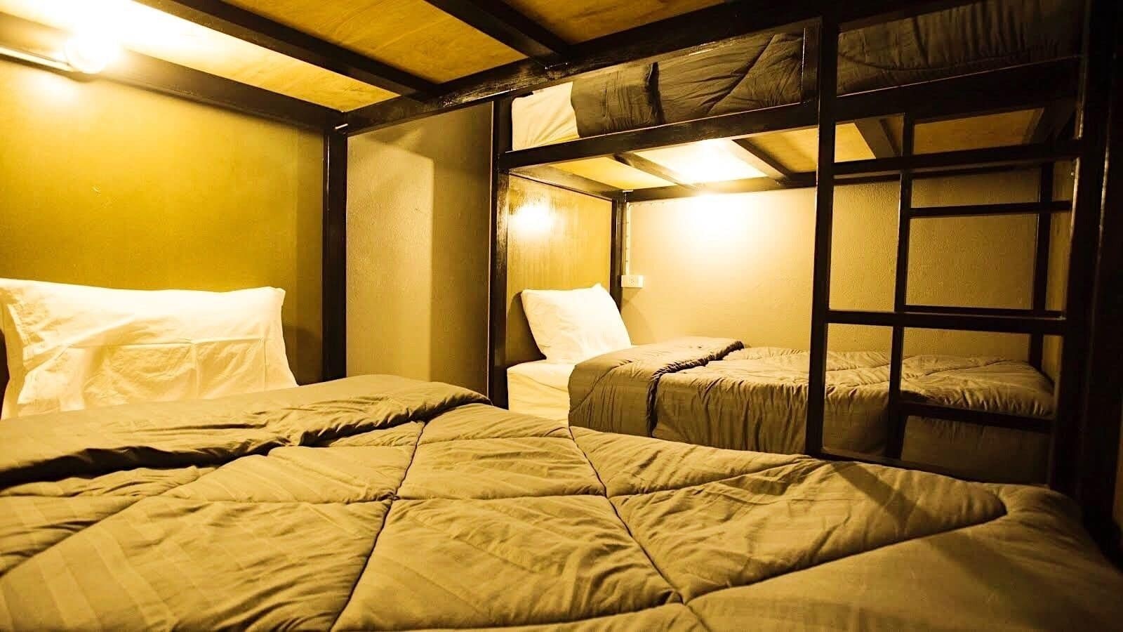 Stamp Hostel (Adults Only) Ban Yang  Exterior photo